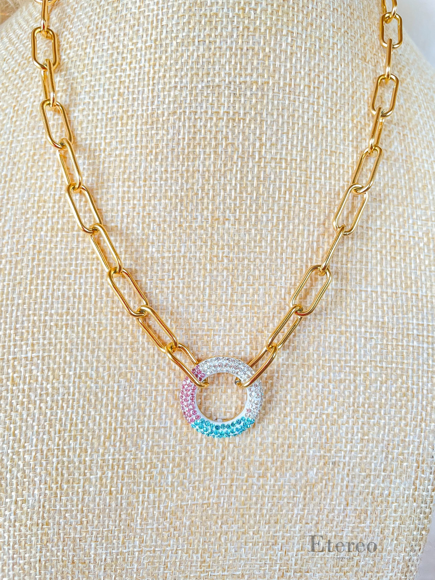 Collar Circle