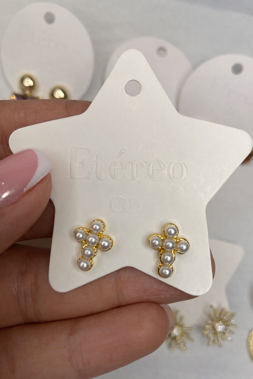 Aretes Cruz con Perlas