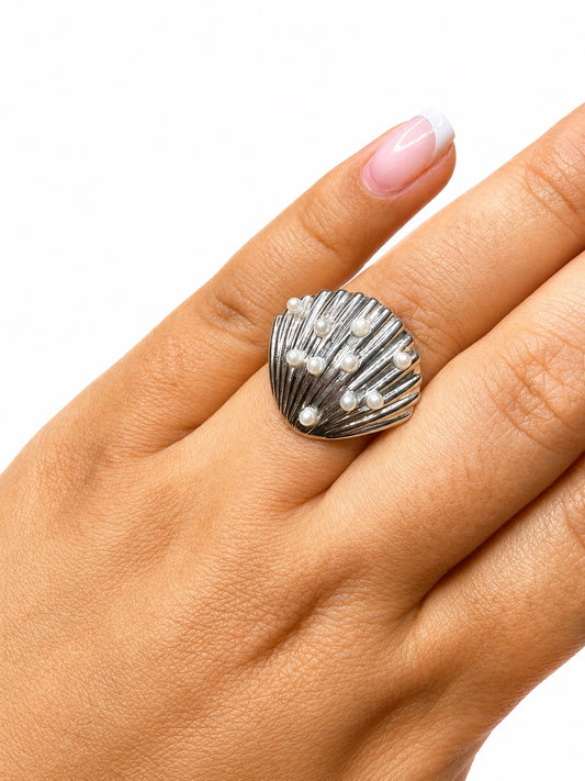 Anillo Vira