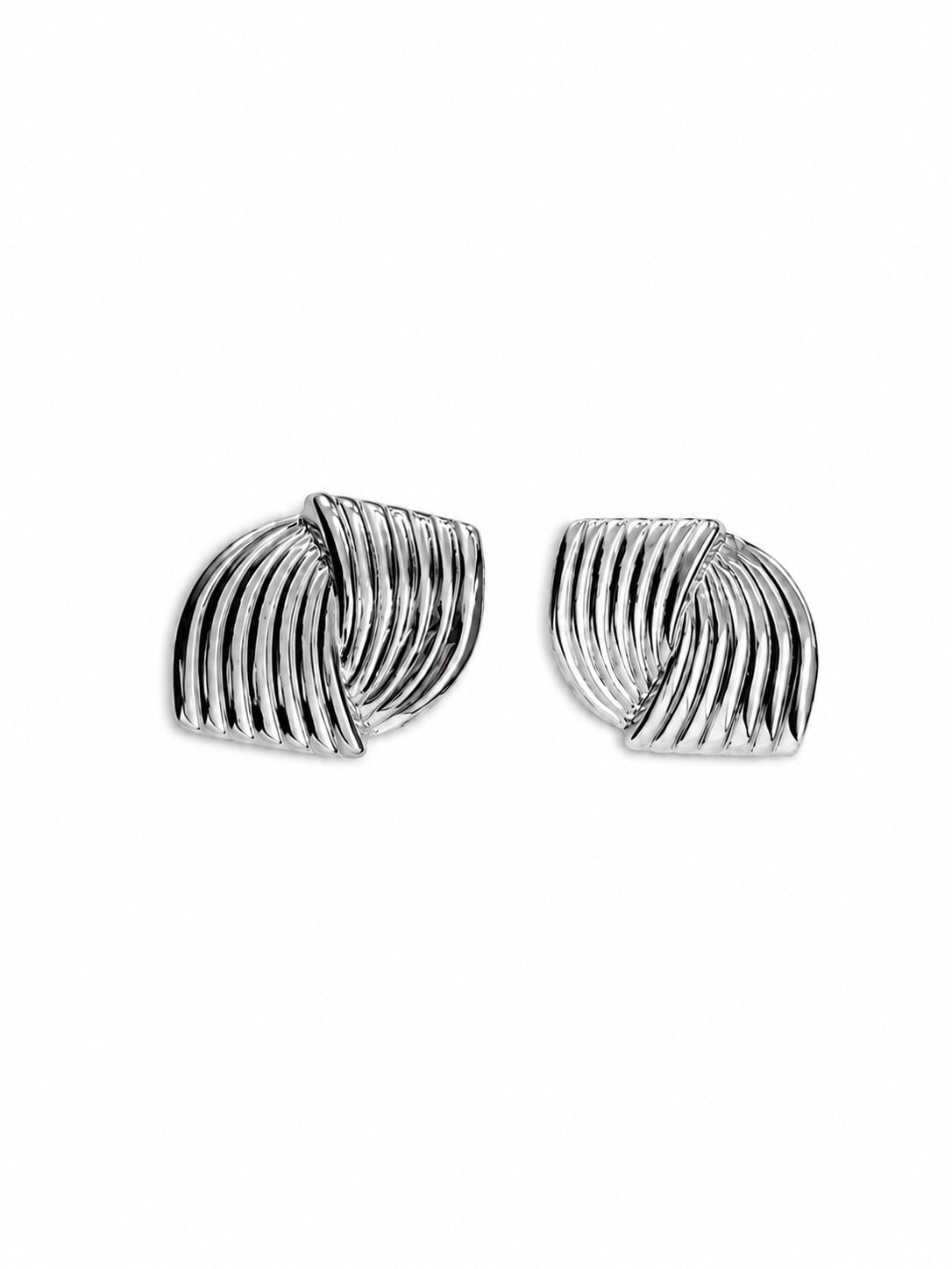 Aretes Daina